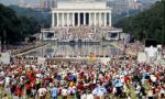 Glenn Beck Rally Attracts People